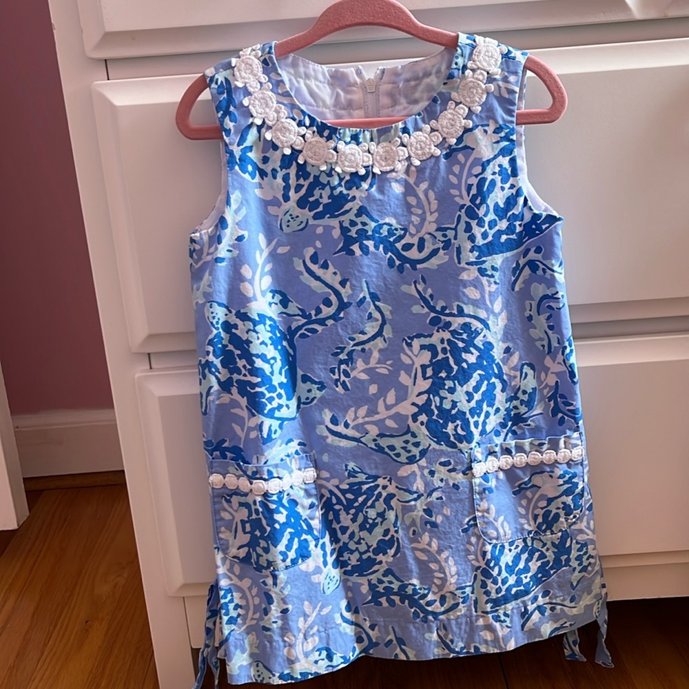 Lilly Pulitzer shift dress